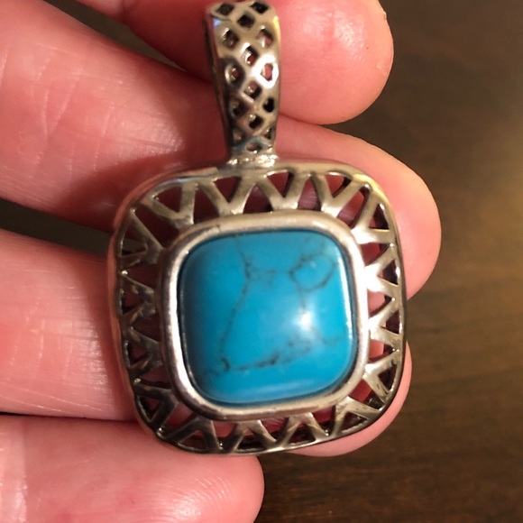 Lia Sophia necklace drop - Picture 2 of 4